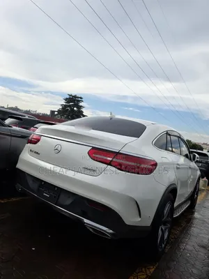 Mercedes-Benz GLE-Class GLE 350d 4MATIC 2018 Pearl