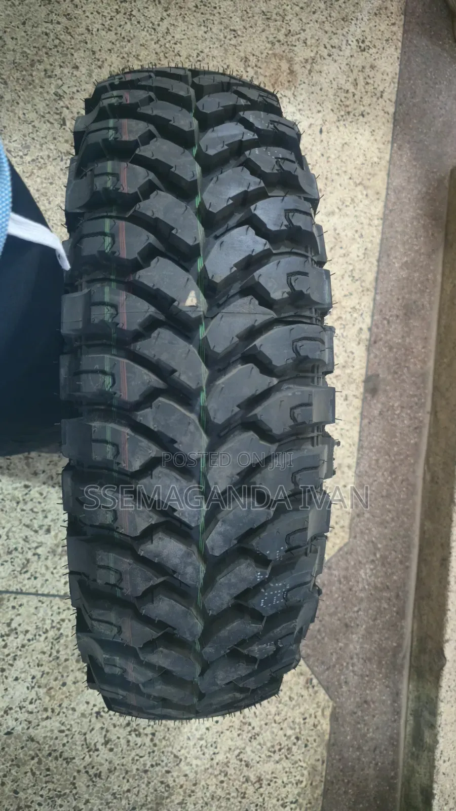 235/85r16 Landcruiser Original Comforser Tyres M/T