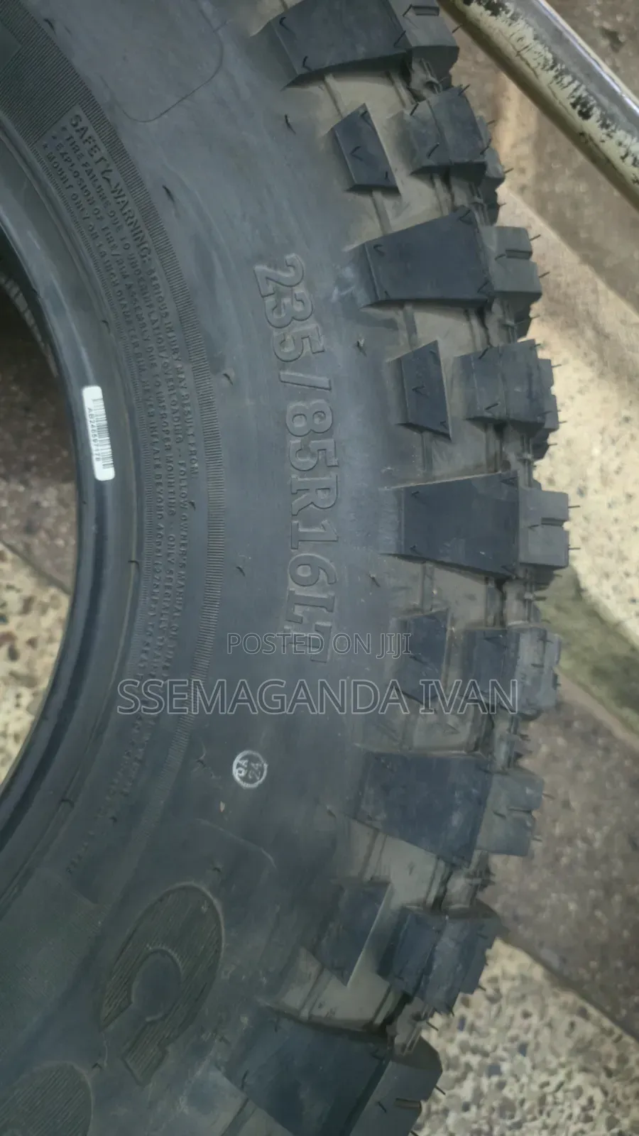 235/85r16 Landcruiser Original Comforser Tyres M/T