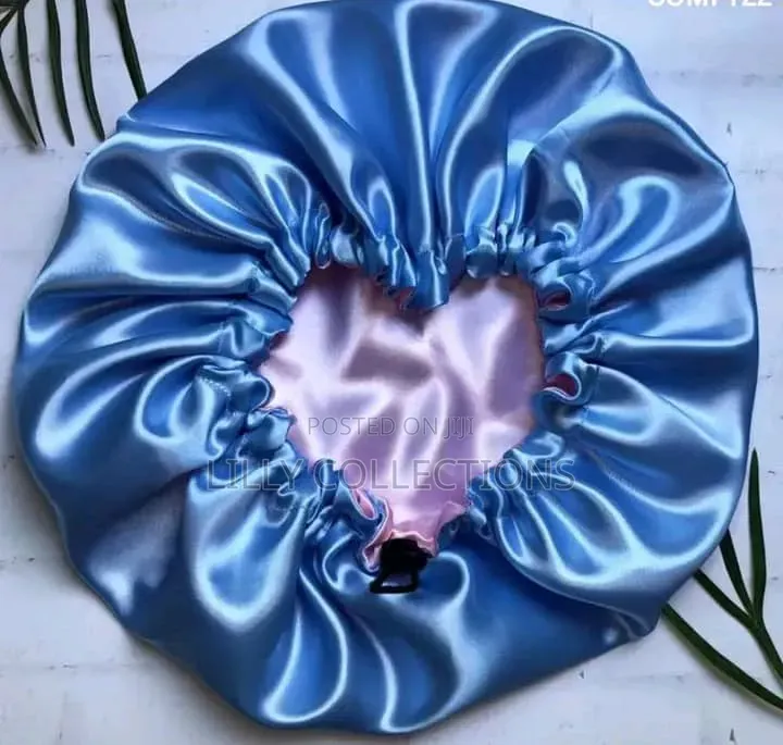 Plai Coloured Round Hair Bonnets