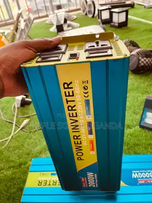 2000w Power Inverter Dc 12v/24v to Ac 220v Solar Inverter in Kampala
