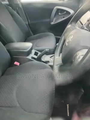 Toyota Vanguard 2012 Silver