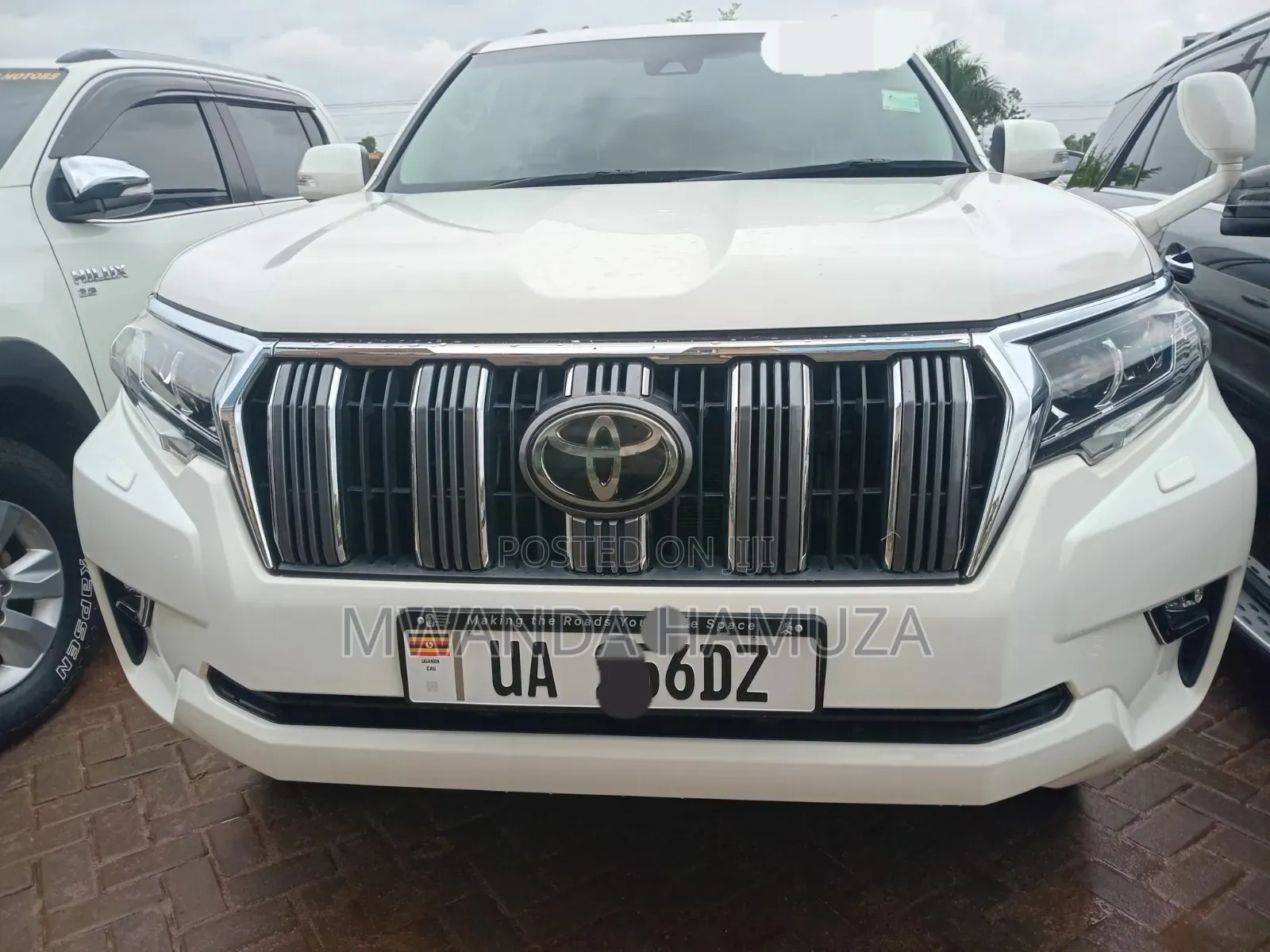 Toyota Land Cruiser Prado 2017 White