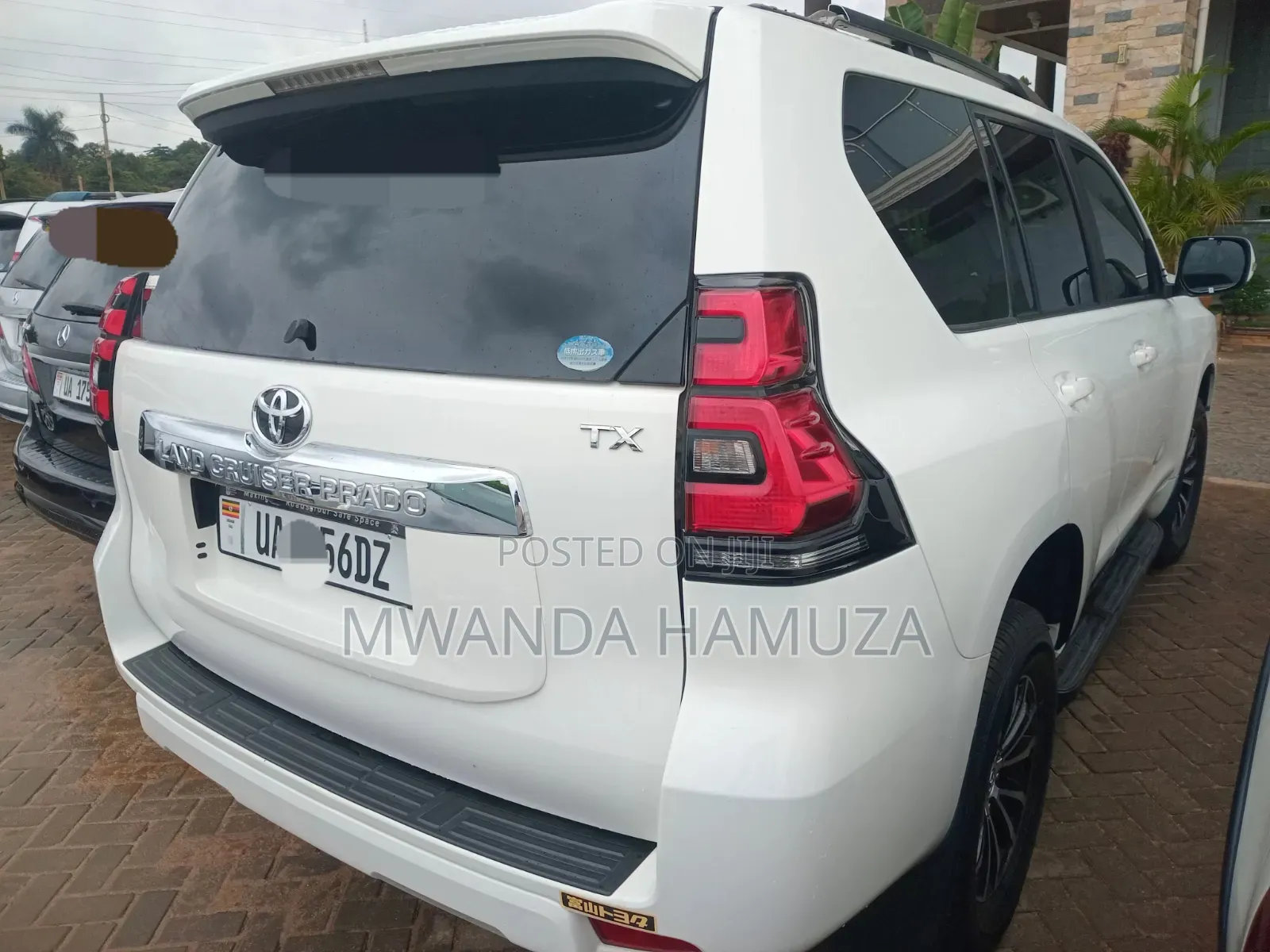 Toyota Land Cruiser Prado 2017 White