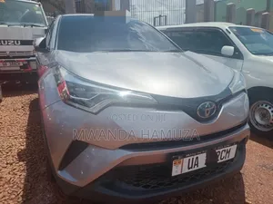 Toyota C-HR 2017 Silver