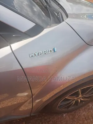 Toyota C-HR 2017 Silver