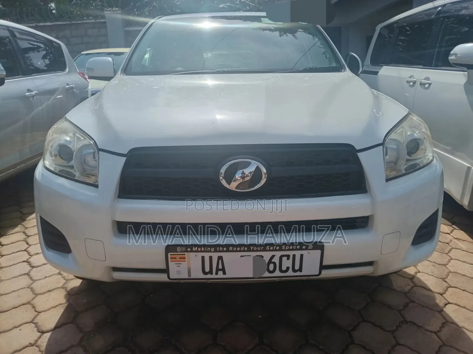 Toyota RAV4 2012 White