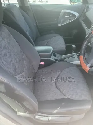 Toyota RAV4 2012 White