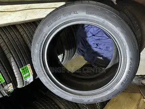 225/55r17 Farroad Used Tires Good Condition