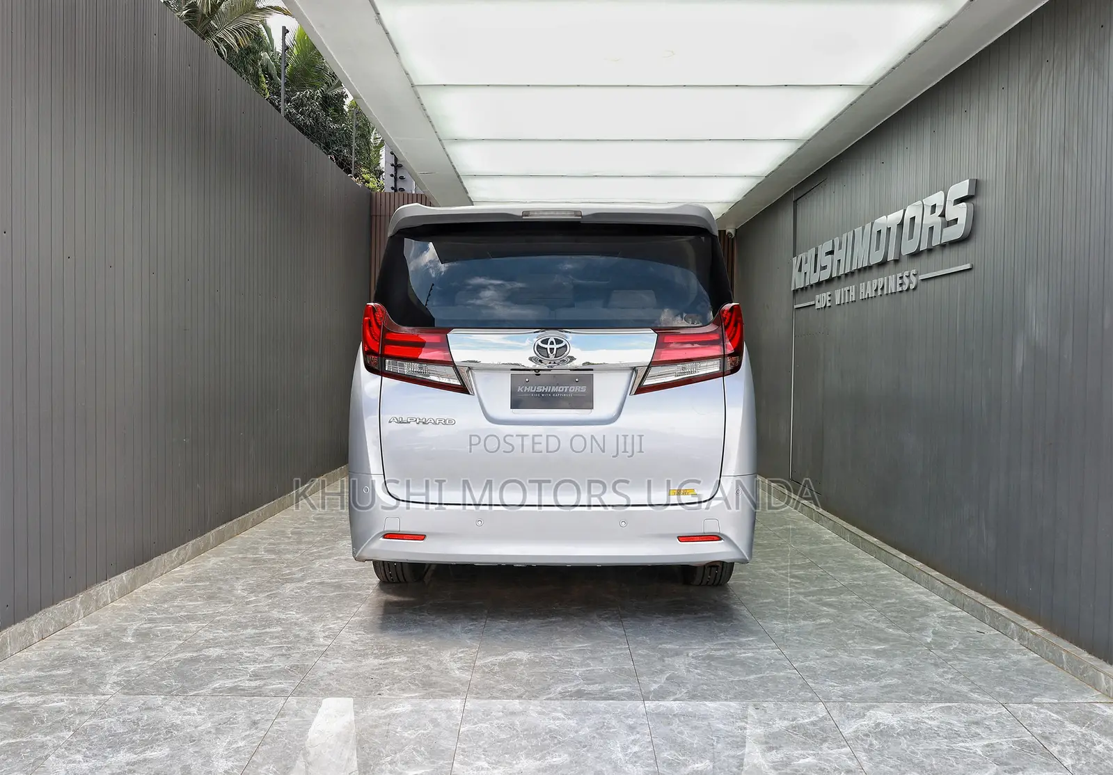 Toyota Alphard 2.5 Petrol FWD 2017 Silver