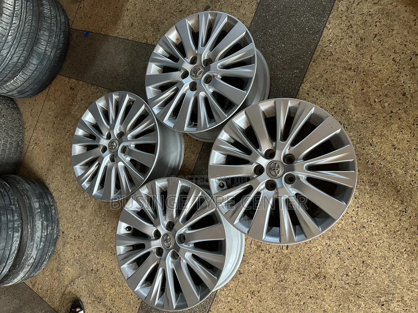 It’S Rim Size 18 Good Design and Best Quality Original Japan