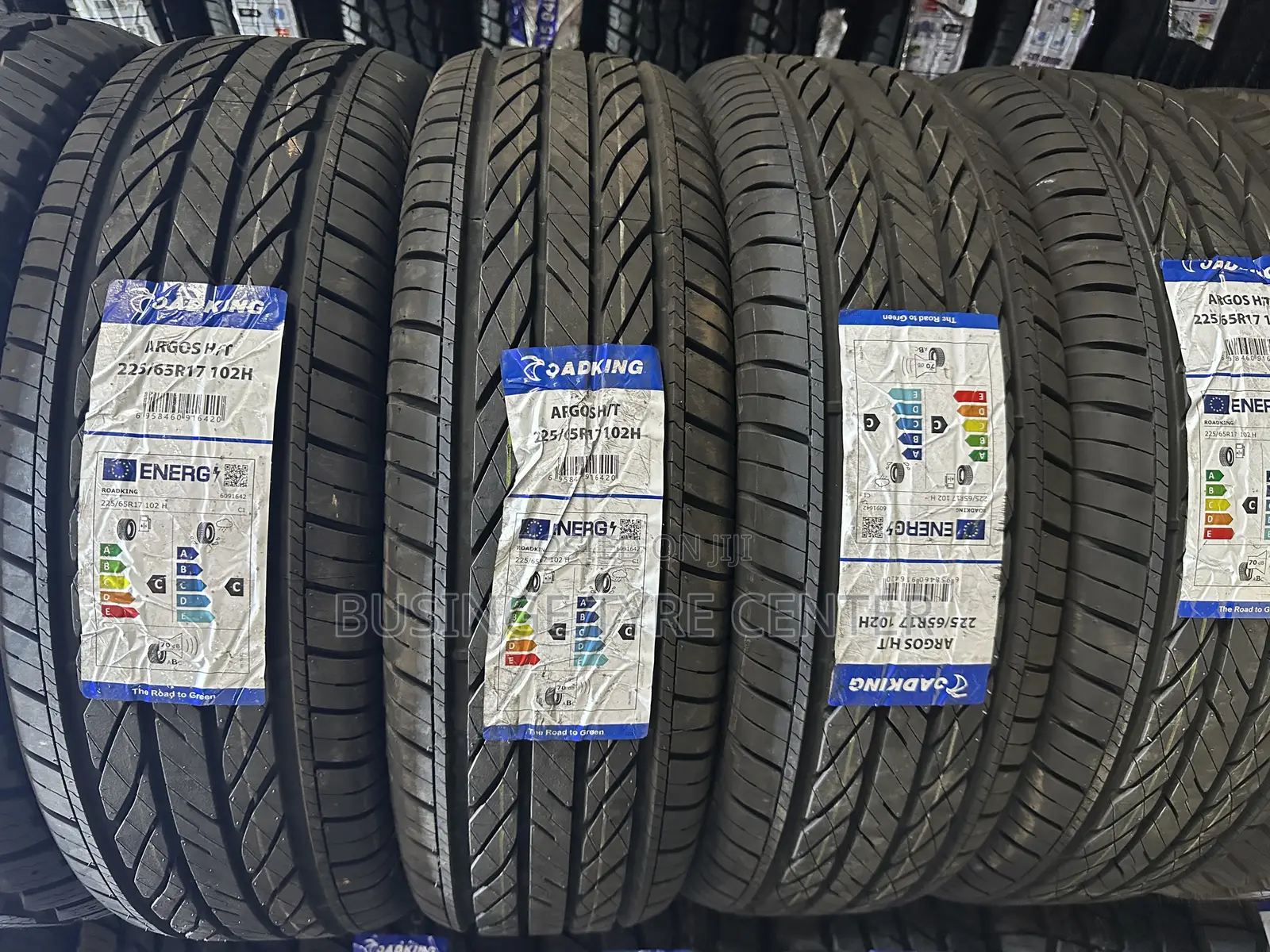 225/65r17 Roadking Tires Brand New 