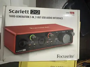 Focusrite Scarlett 2i2 (3rd Gen) Audio Interface Sound Card.