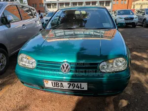 Volkswagen Golf 2001 Green