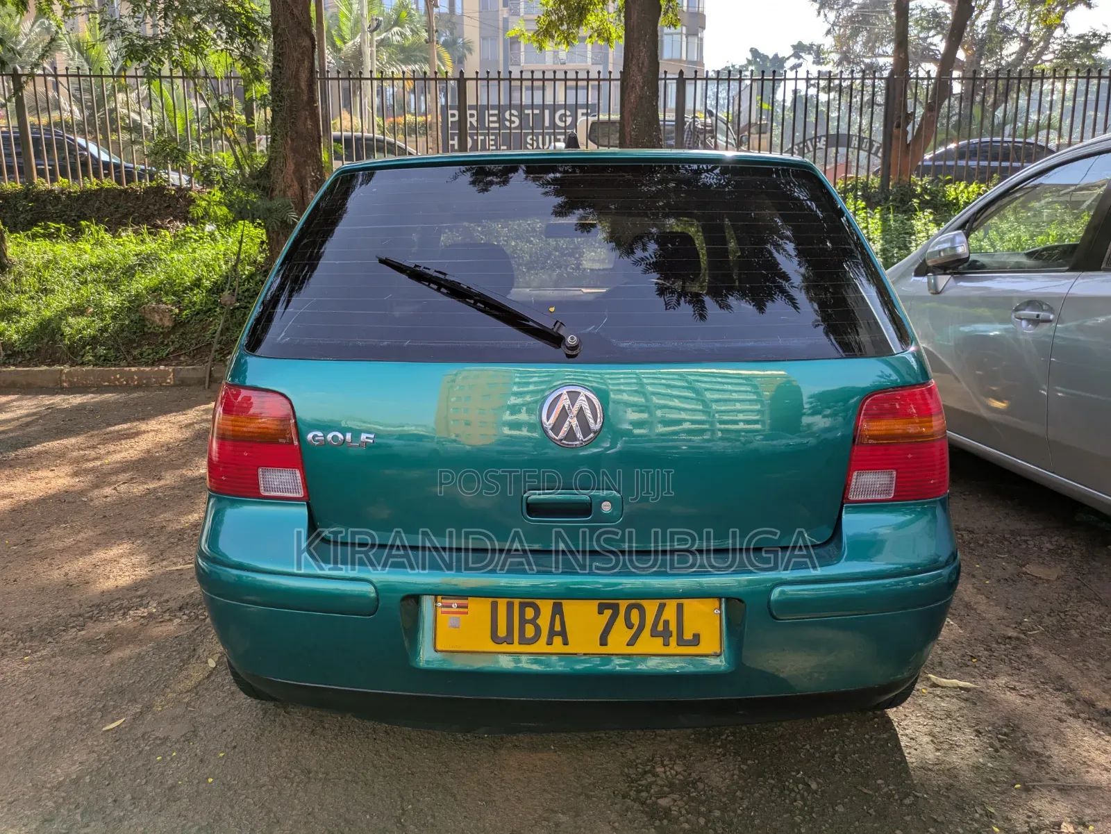 Volkswagen Golf 2001 Green
