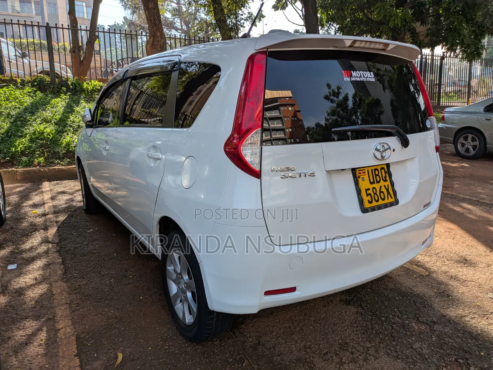 Toyota Passo Sette 2010 White