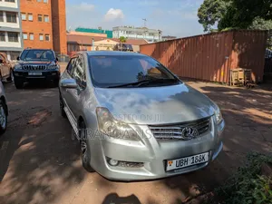 Toyota Blade 2008 Silver