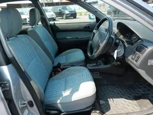 Toyota Corsa 2000 Gray