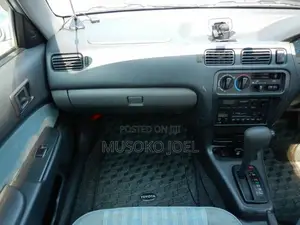 Toyota Corsa 2000 Gray