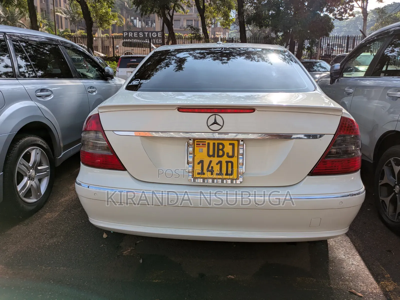 Mercedes-Benz E350 2011 Pearl