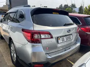 Subaru Outback 2016 Silver