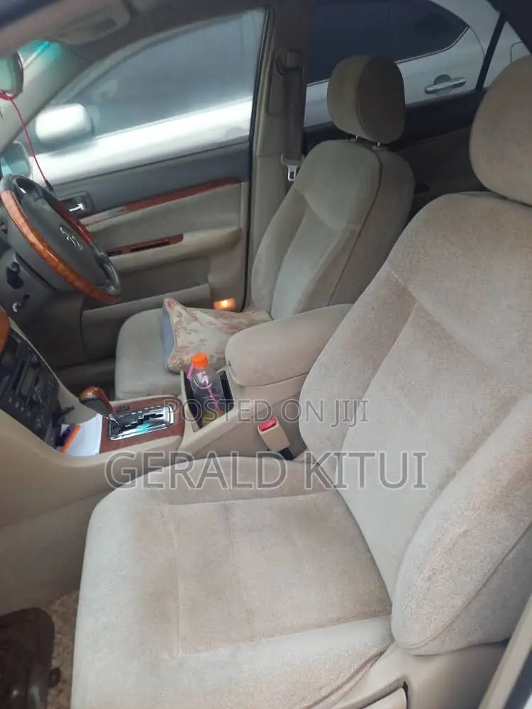 Toyota Mark II 2002 White
