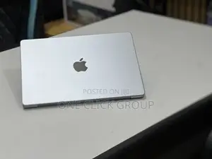 Laptop Apple MacBook Pro M1 32GB Apple M1 Pro SSHD (Hybrid) 512GB