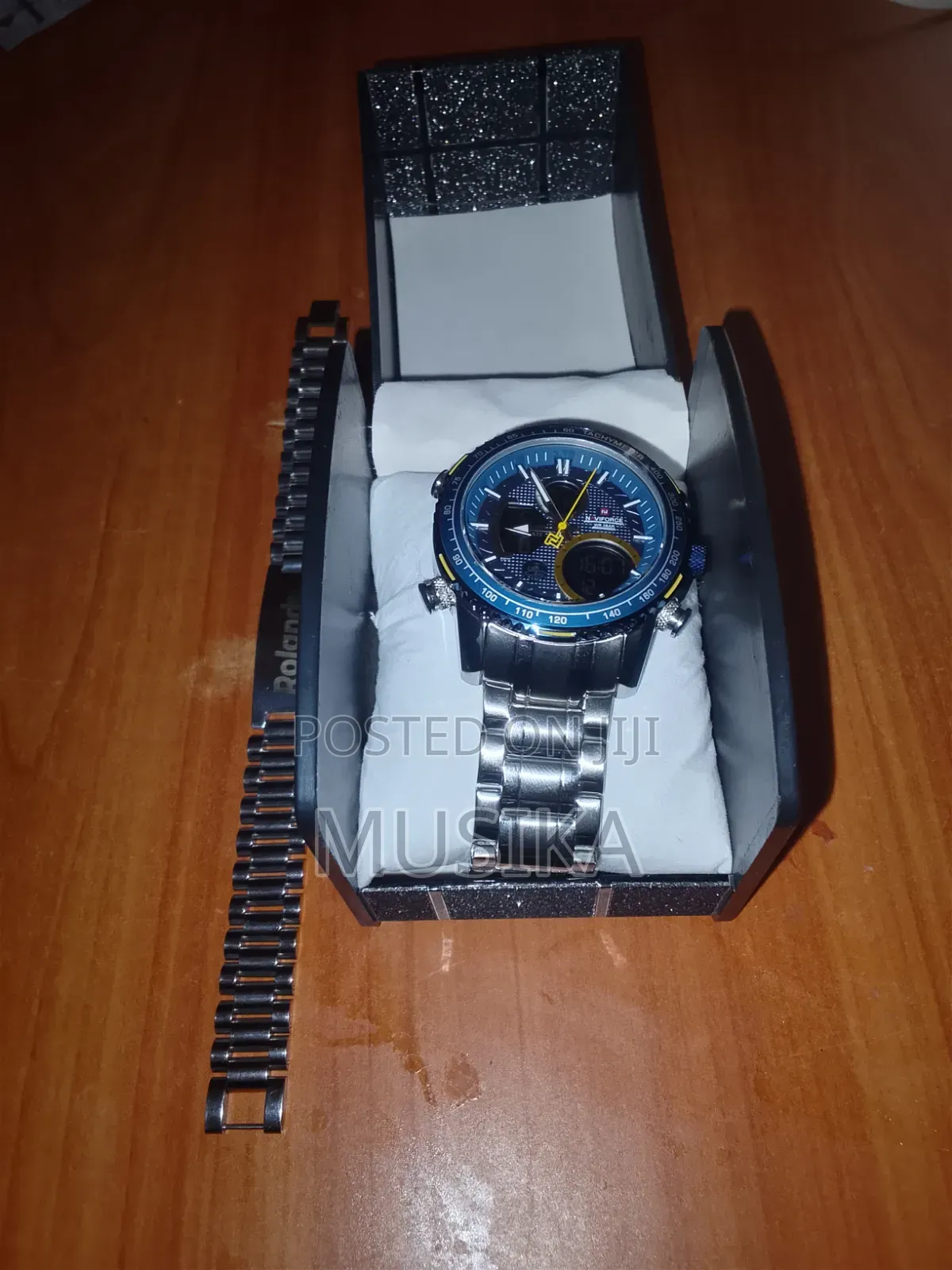 Naviforce Watch