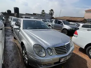 Mercedes-Benz E320 2008 Silver