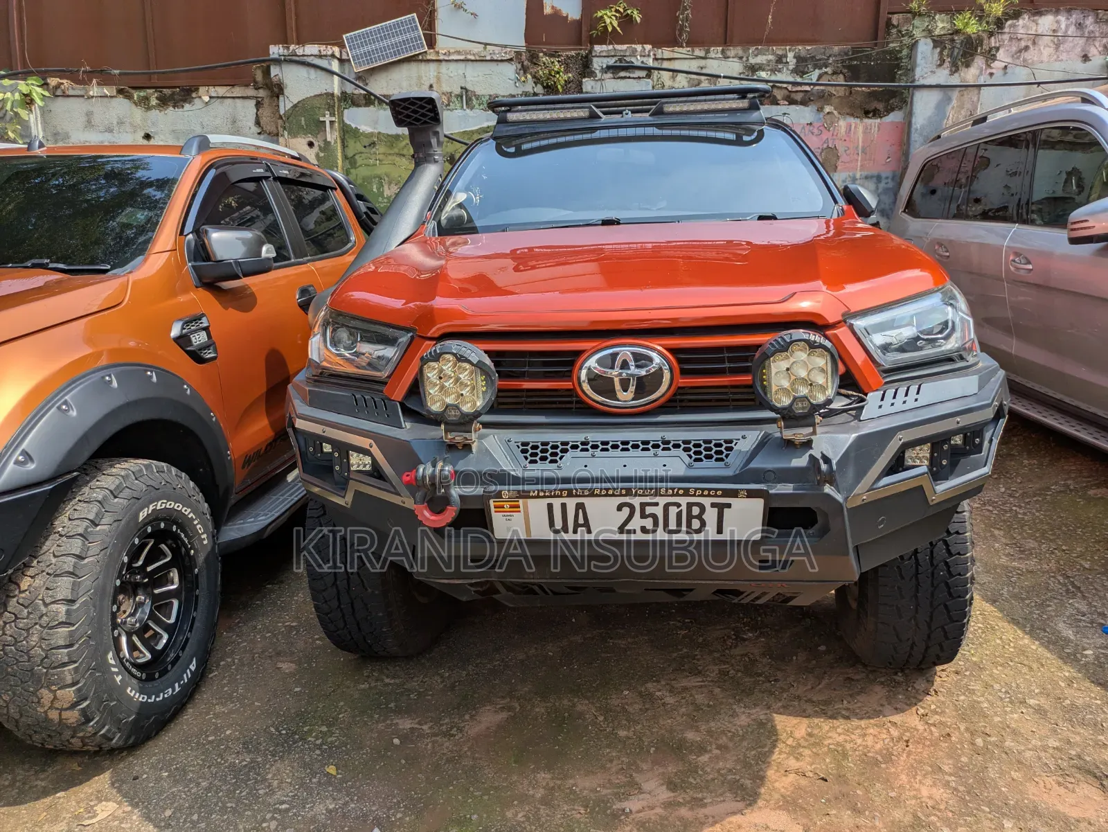 Toyota Hilux 2017 Orange