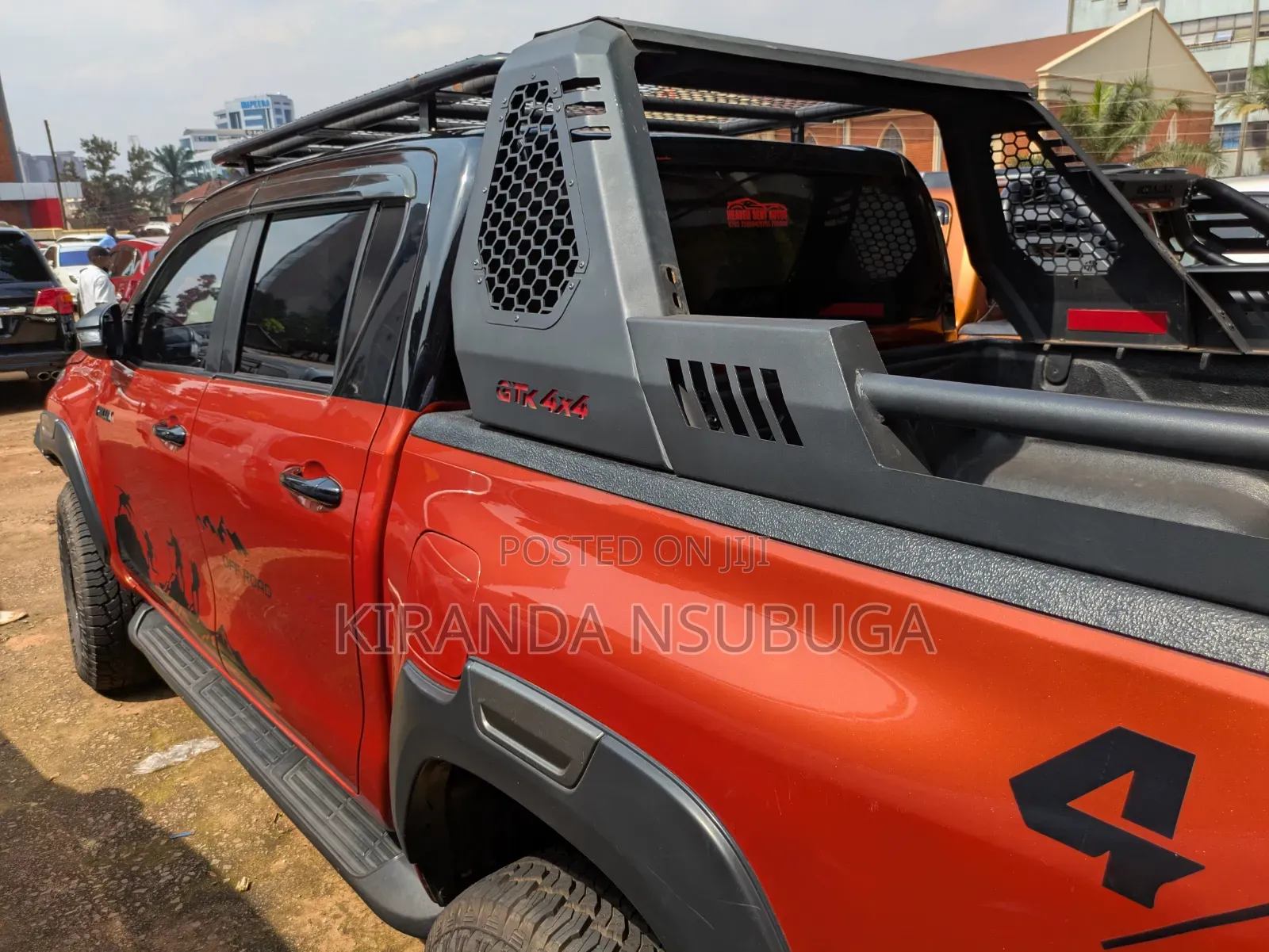 Toyota Hilux 2017 Orange