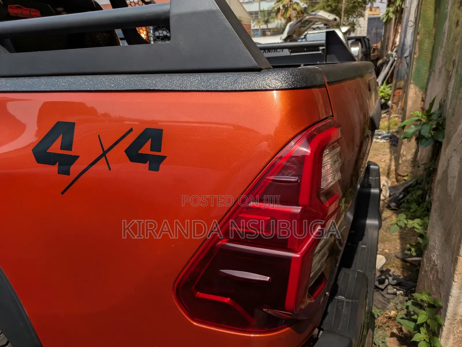 Toyota Hilux 2017 Orange