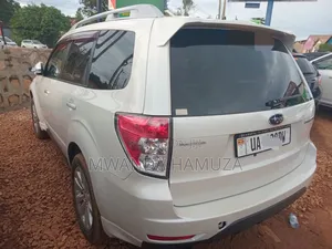 Subaru Forester 2010 White