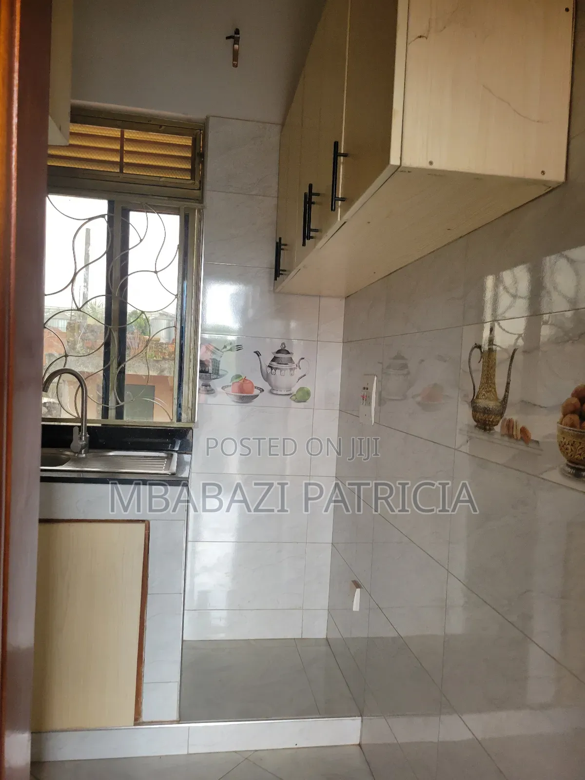 1bdrm House in Busenga Near Hash, Kawempe for rent