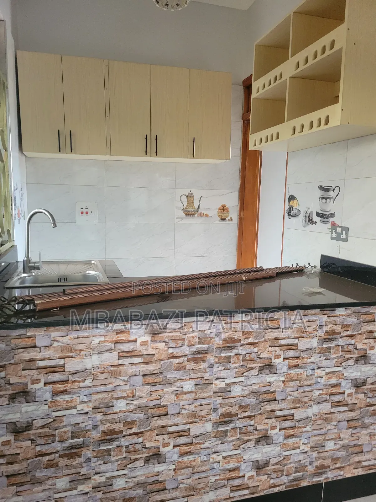 1bdrm House in Busenga Near Hash, Kawempe for rent