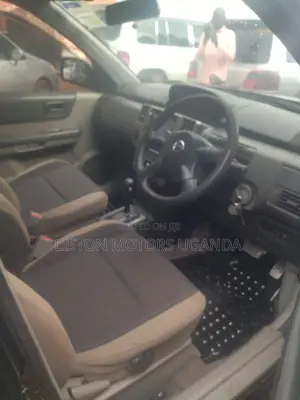 Nissan X-Trail 2.5 Petrol 4x4 SE 2009 Black