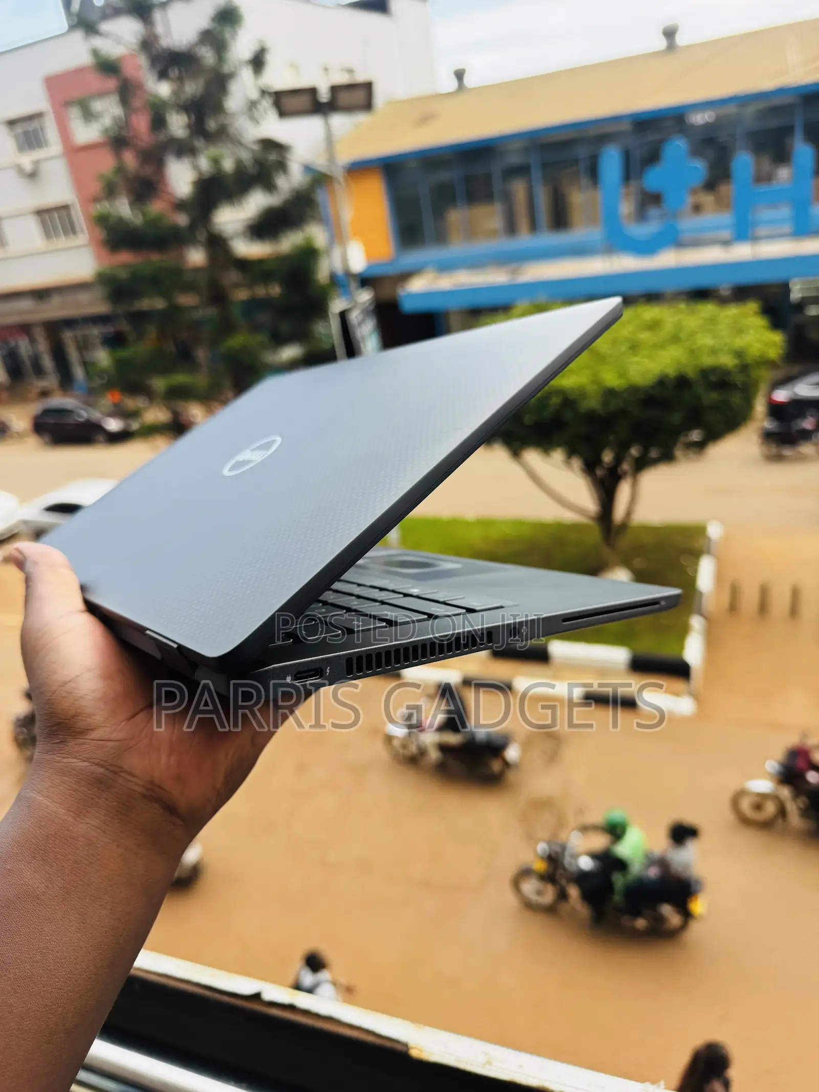 Laptop Dell Latitude 7320 16GB Intel Core i7 SSD 512GB