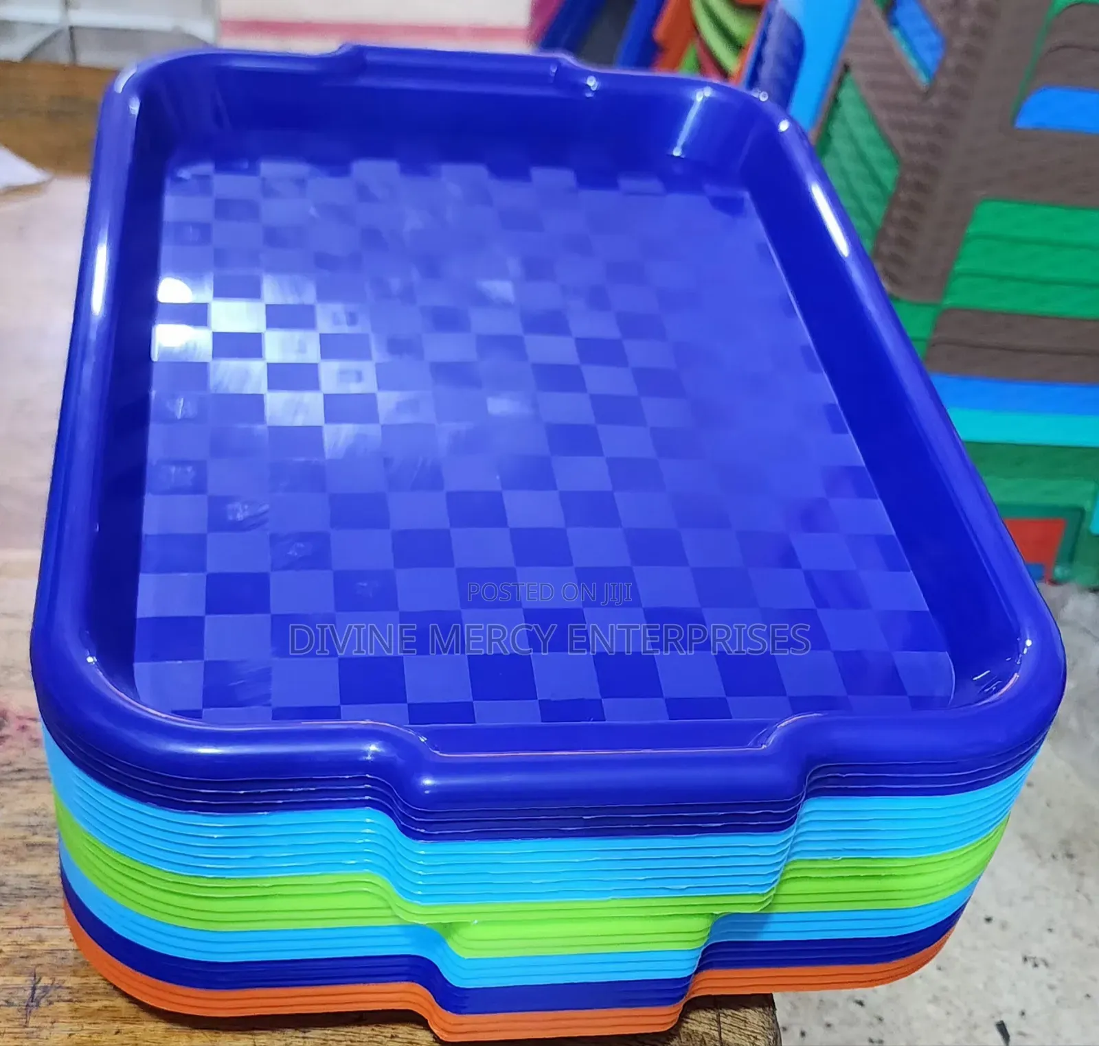 Plastic Double Colours Trays (24pcs)
