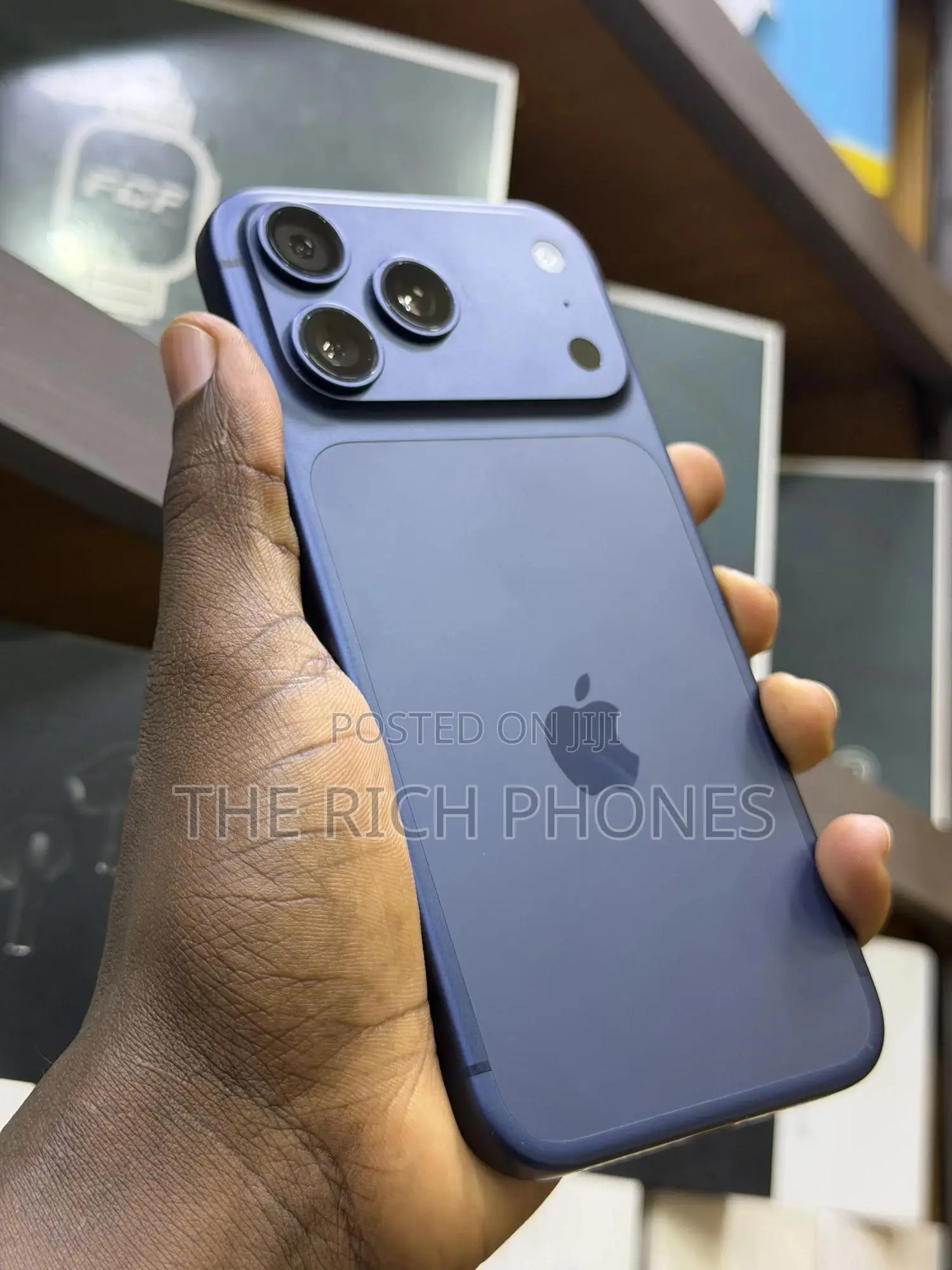 New Apple iPhone 17 Pro Max 256 GB Blue