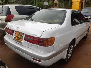 Toyota Premio 2001 White