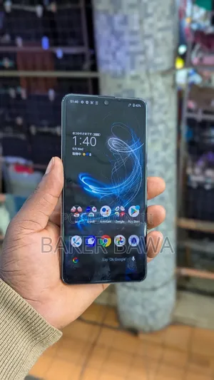 Sharp Aquos R8s pro 256 GB White