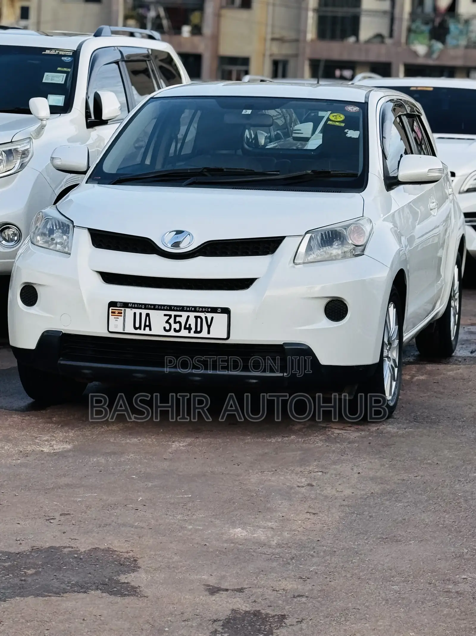 Toyota IST 2010 White
