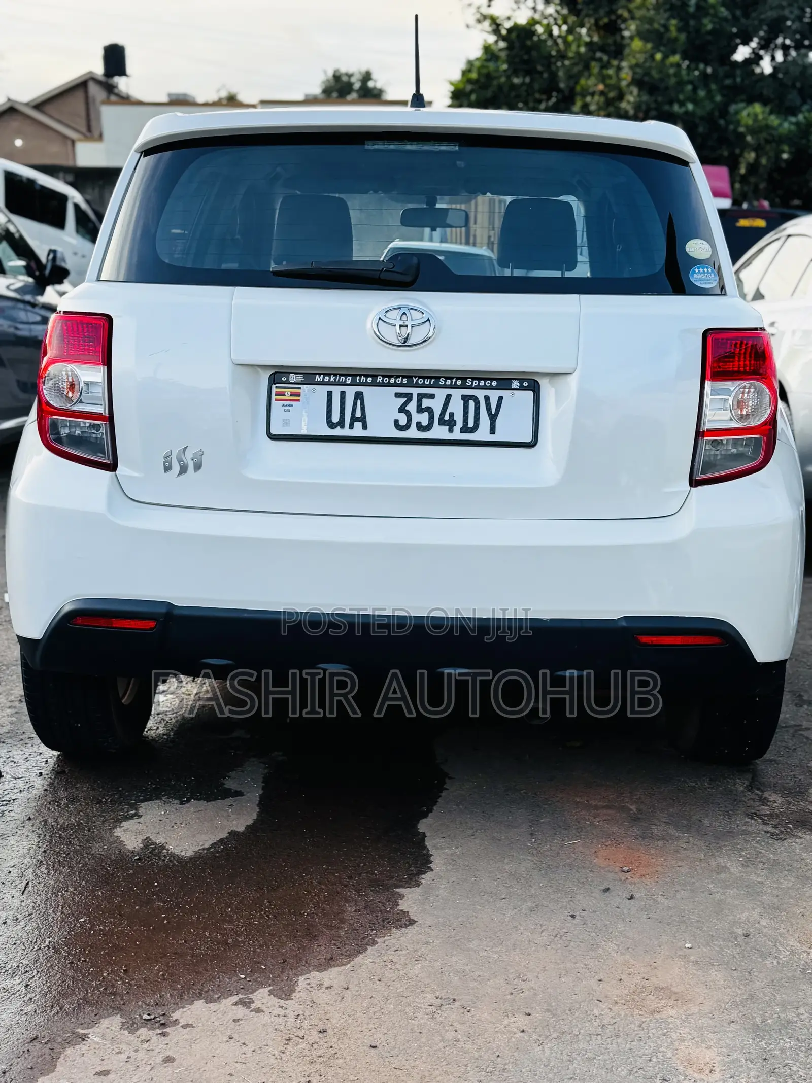 Toyota IST 2010 White