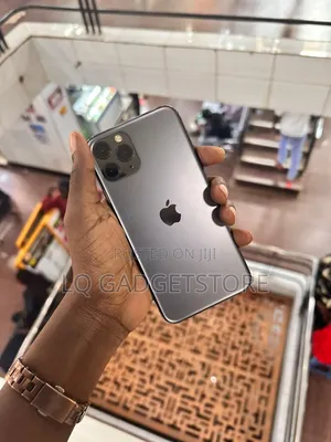 Apple iPhone 11 Pro 64 GB Black