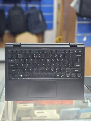 Laptop Acer TravelMate B113 4GB Intel Pentium SSHD (Hybrid) 128GB