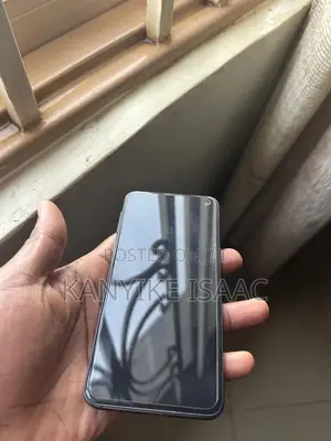 Samsung Galaxy S10e 128 GB Blue