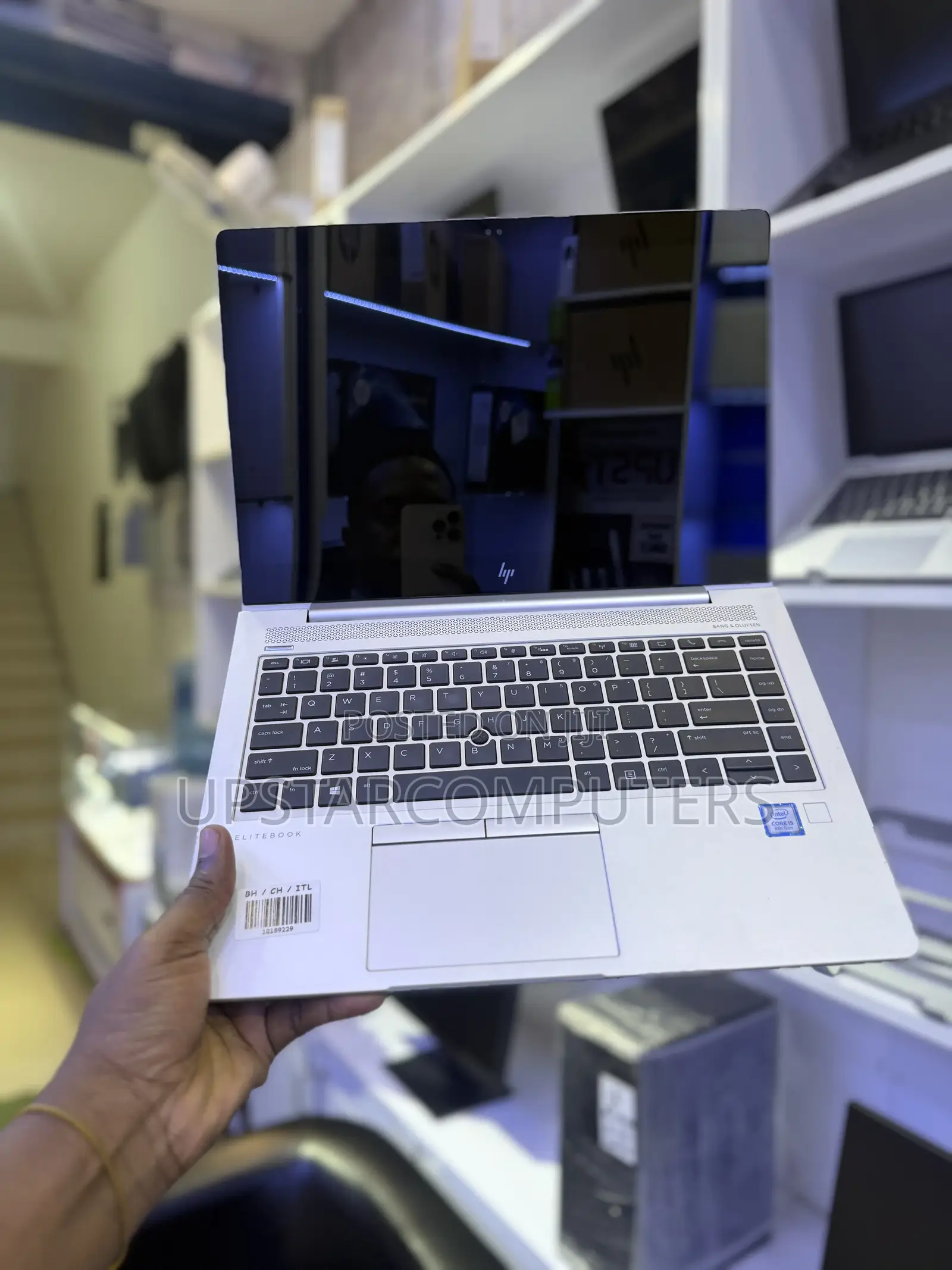 Laptop HP EliteBook 840 G5 8GB Intel Core i5 SSHD+SSD 256GB