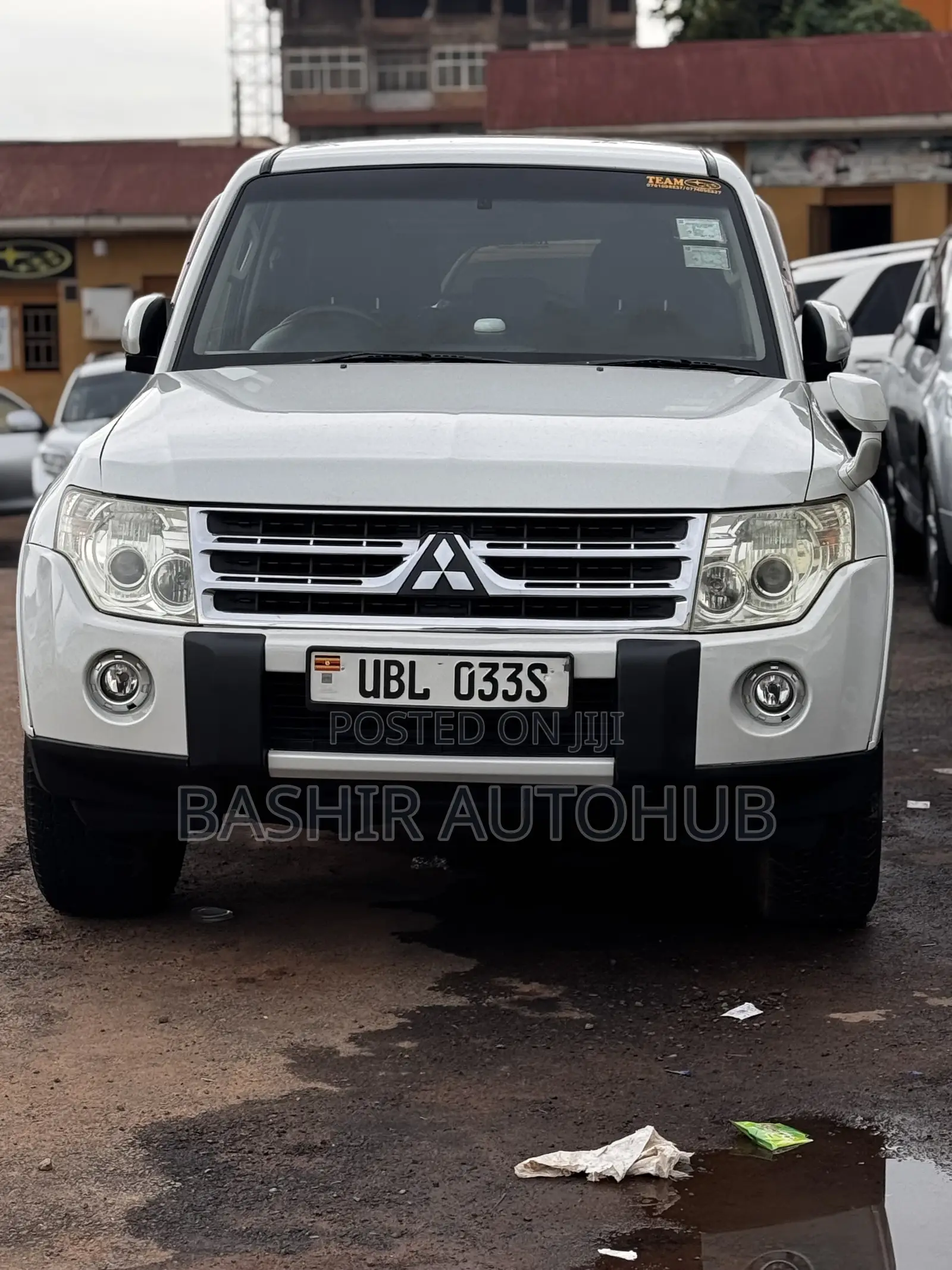 Mitsubishi Pajero 2009 White
