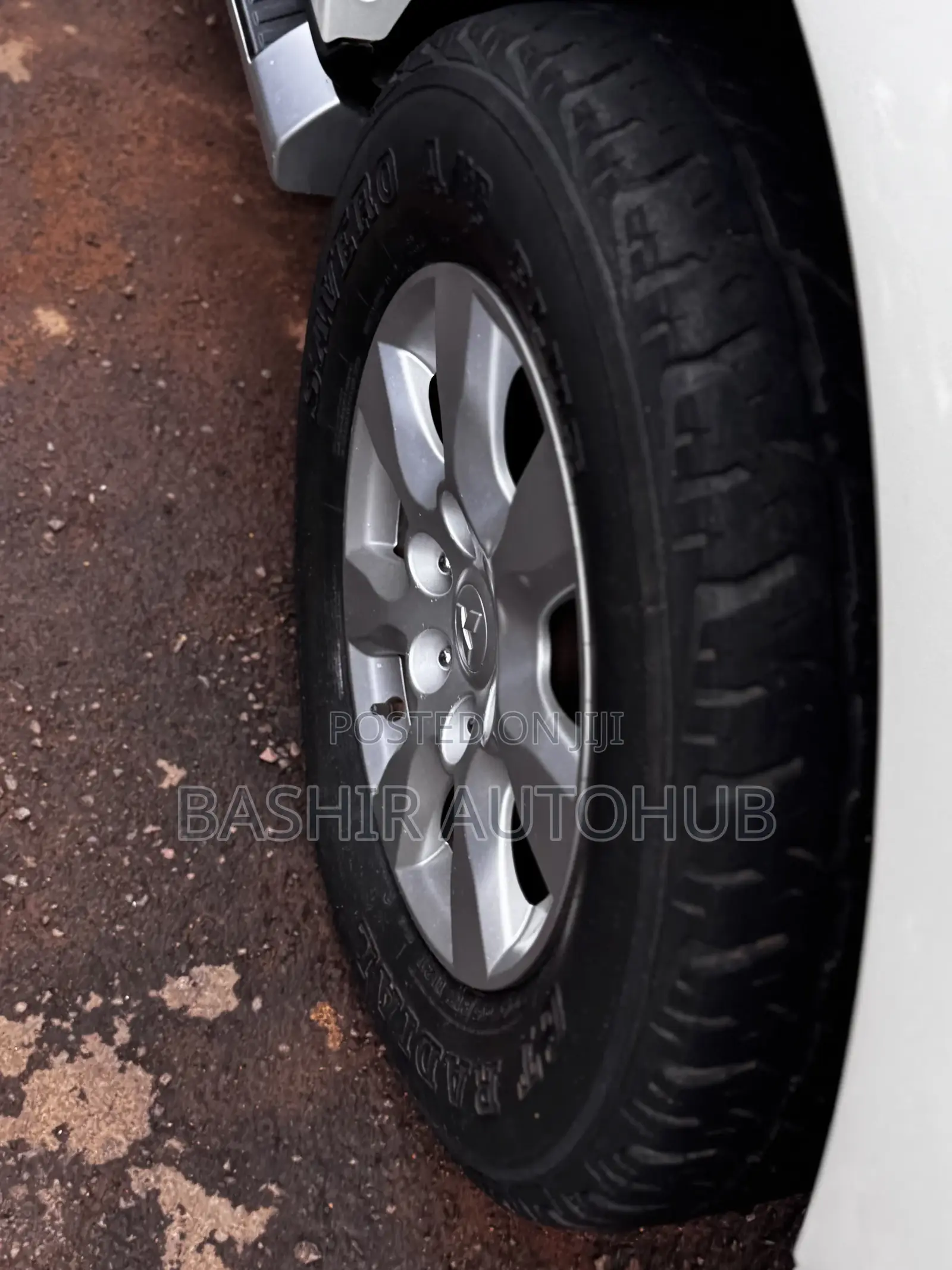 Mitsubishi Pajero 2009 White
