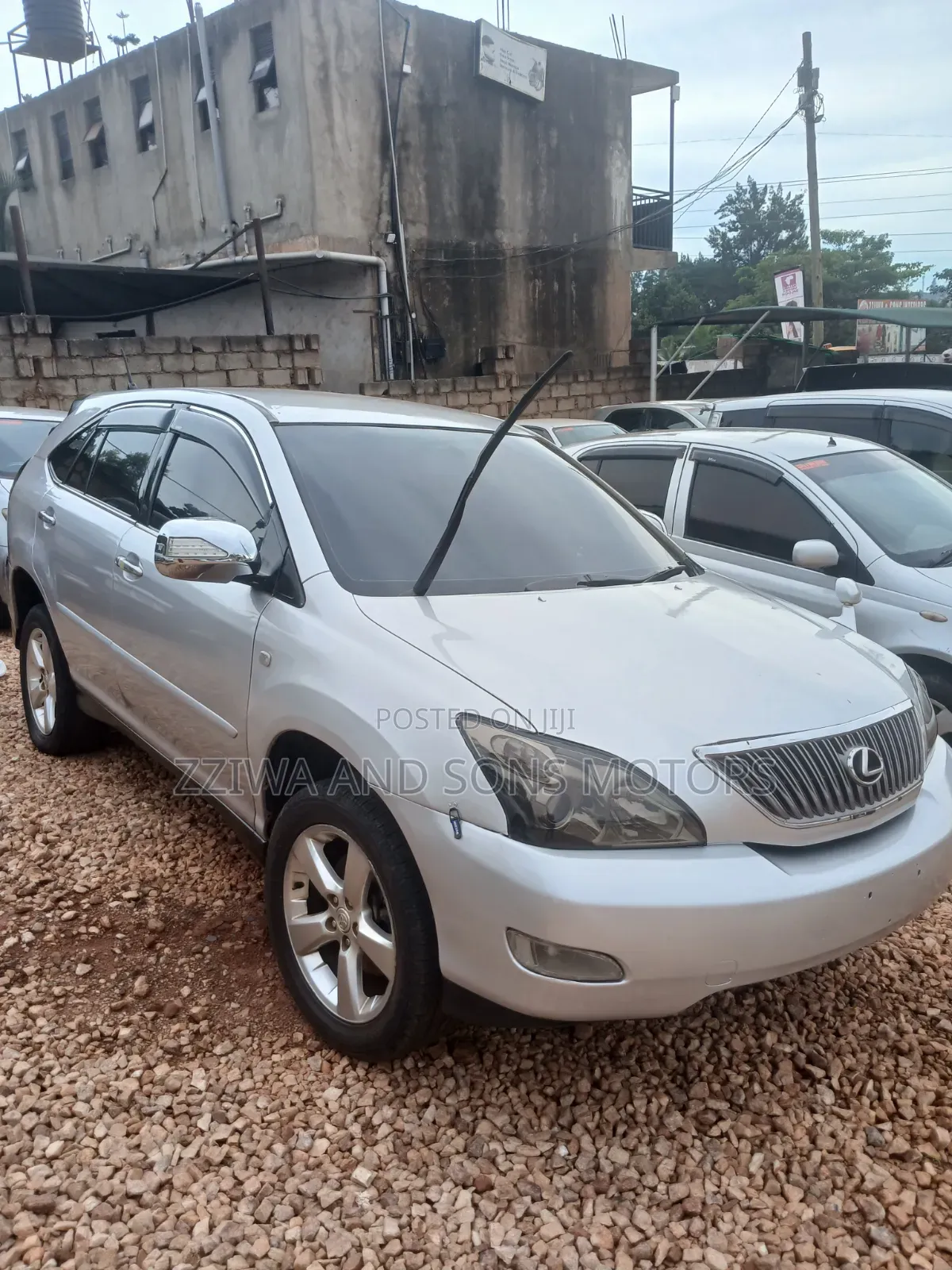 Toyota Harrier 2.4 4WD 2012 Silver